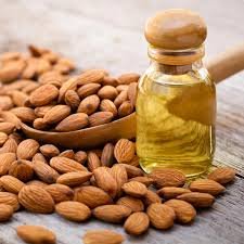 Sweet Almond Oil – moisturizing carrier oil in Kerafen™